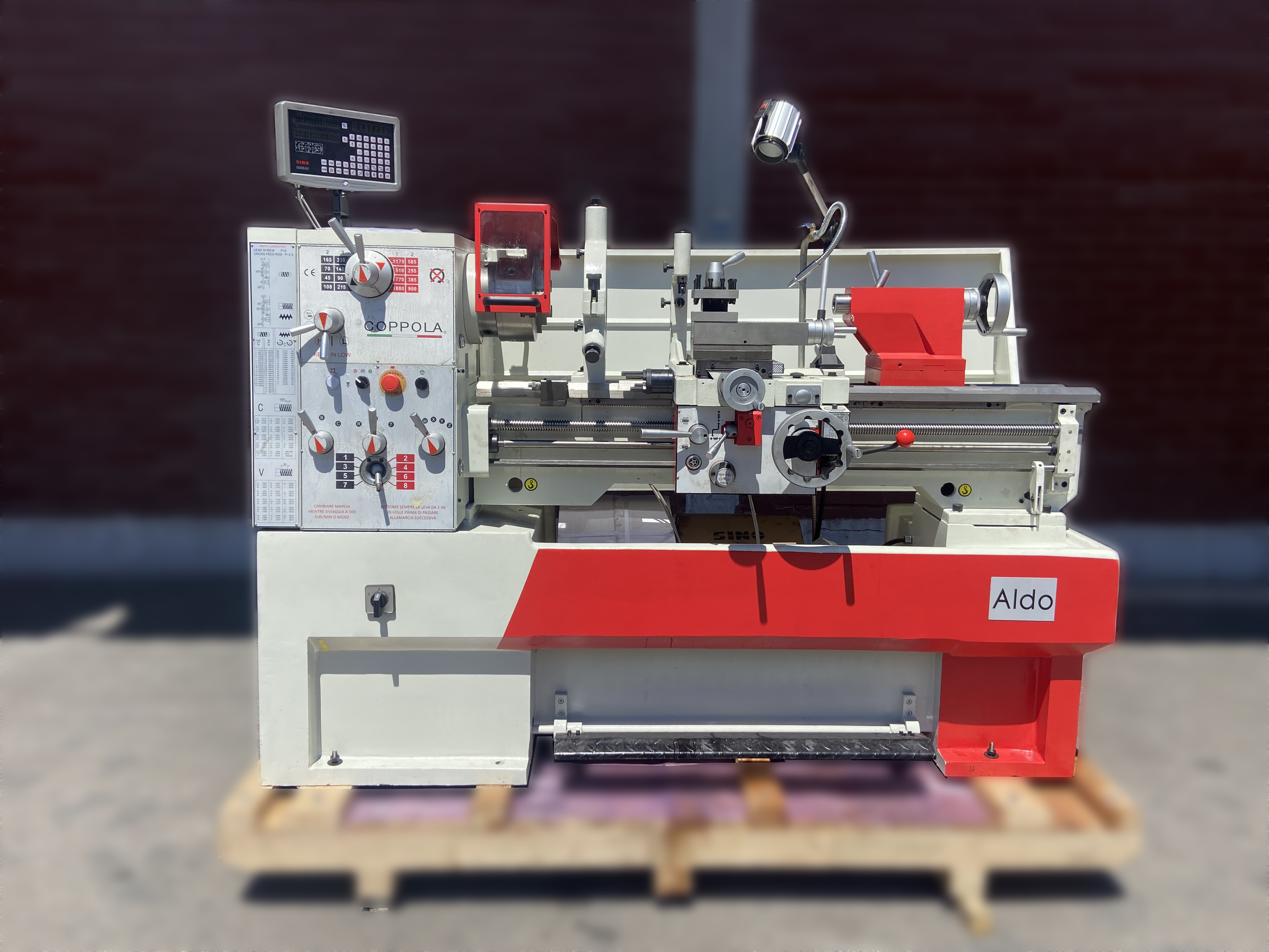 Torno Robusto Paralelo Universal - Aldo 1000