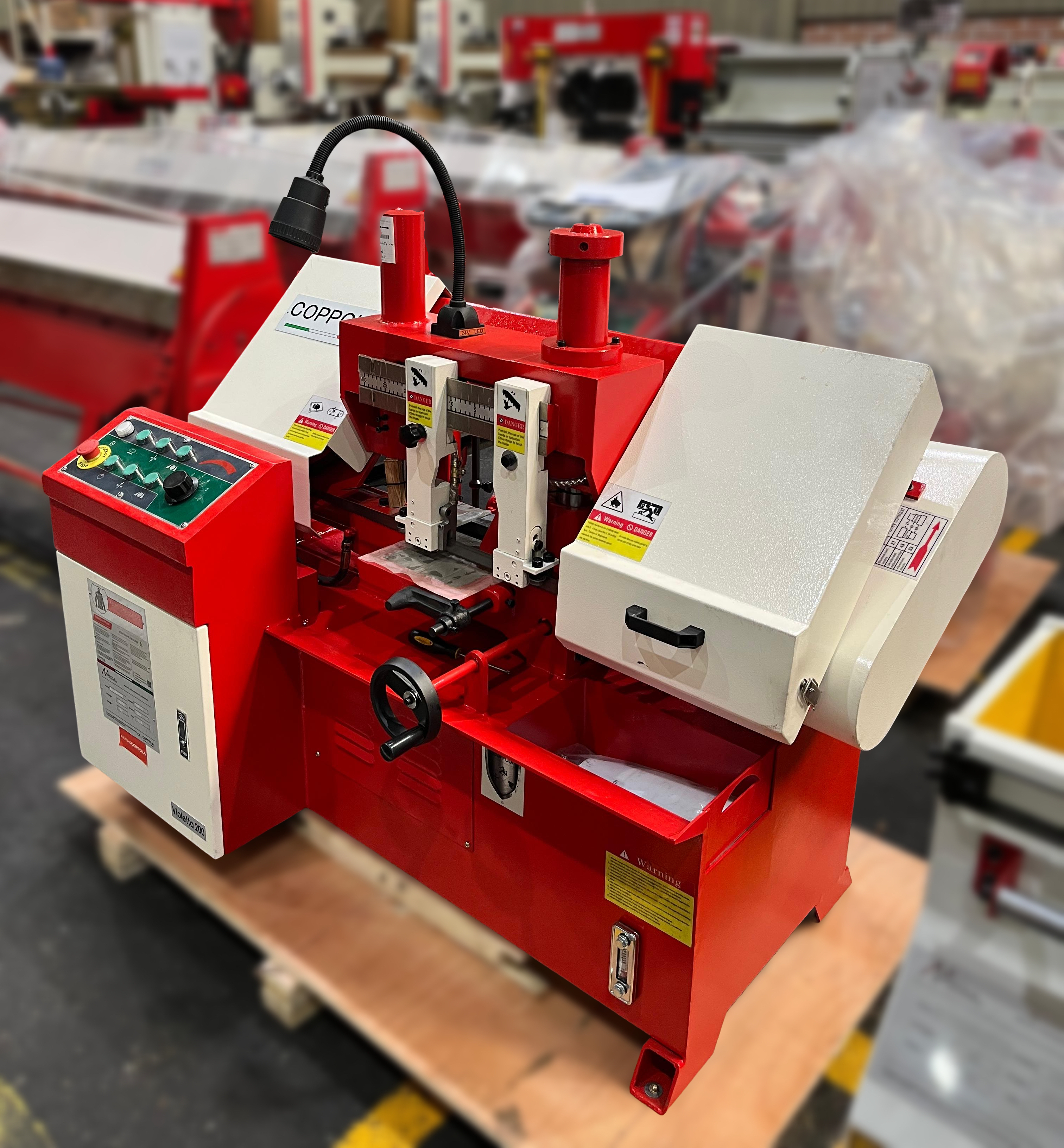 Sierra Cinta Doble Columna - Violetta 200